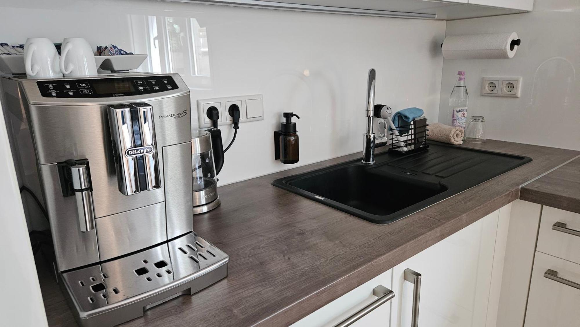 Enny Suite Apartment Im Schoenen Rheinland ローマル エクステリア 写真